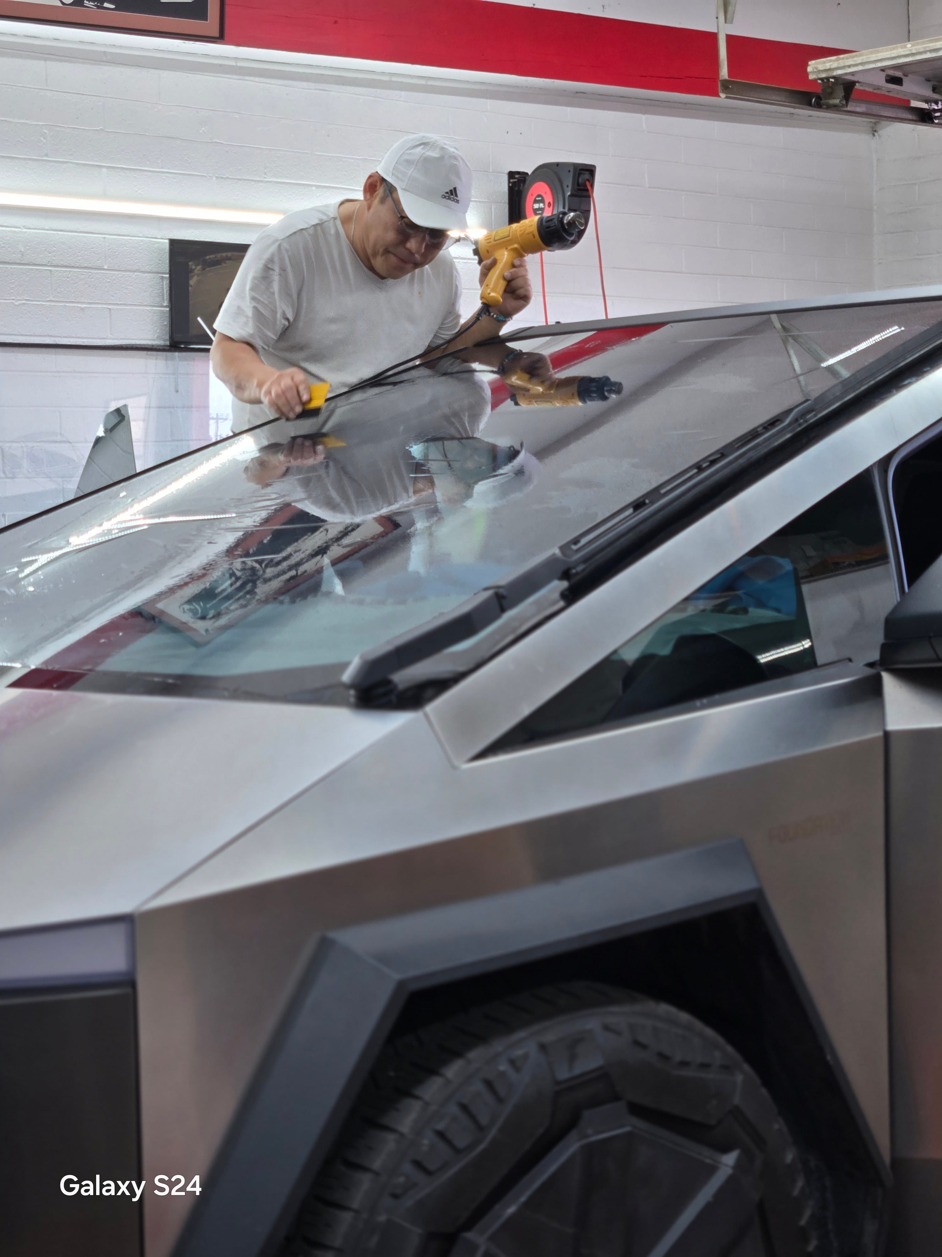 Tesla Cybertruck, windshield tint in progress